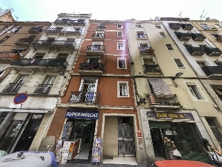 Piso en venta en Barcelona de 56  m²
