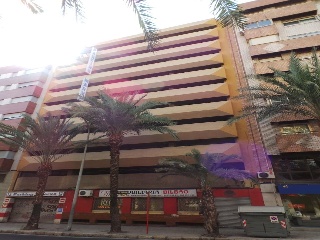 Garaje en venta en Alicante de 10  m²