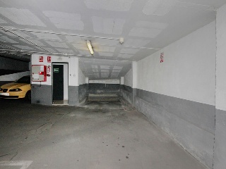 Plaza de garaje en Av Catalunya 7