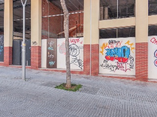 Local en Av Paisos Catalans, Tarragona 4
