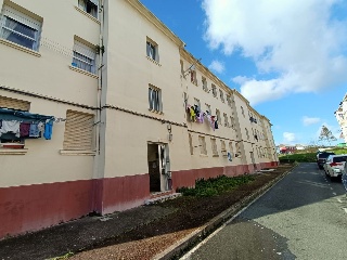 Piso en venta en Ferrol de 56  m²