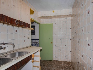 12856-0001 14
