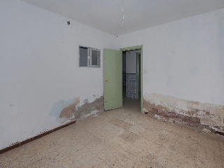 12856-0001 19
