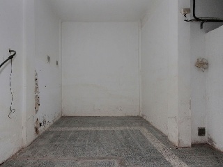 Local comercial en C/ Mare de Deu de Port - Barcelona - 19