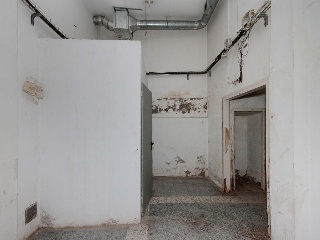 Local comercial en C/ Mare de Deu de Port - Barcelona - 25