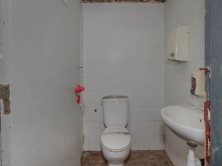 Local comercial en C/ Mare de Deu de Port - Barcelona - 33