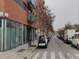 Local comercial en C/ Amadeu Vives - Manresa - Barcelona 4