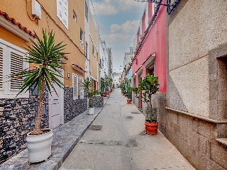 Piso en C/ Gregorio Gutiérrez - Las Palmas de Gran Canaria - 17