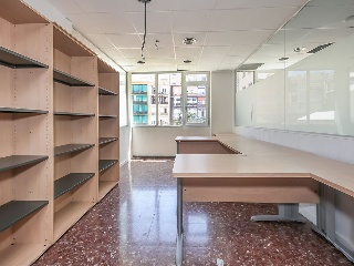 Local en C/ Mallorca, Barcelona 10
