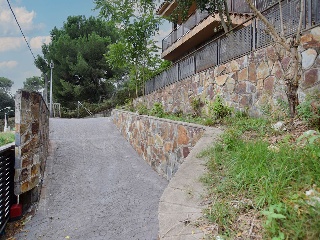 Casa adosada en C/ Baix Ebre - Santa Maria de Palautordera - Barcelona 28