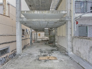 Vivienda en construcción detenida en C/ Sant Gaieta - Rubí - 39