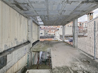 Vivienda en construcción detenida en C/ Sant Gaieta - Rubí - 45