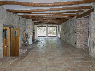 chalet independiente situado en Torre de Claramunt 29