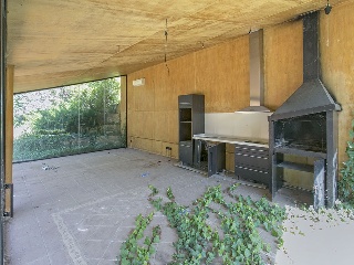 chalet independiente situado en Torre de Claramunt 39