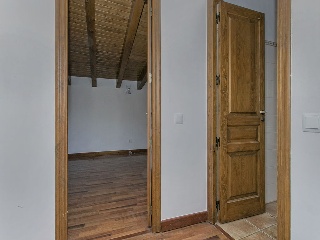 chalet independiente situado en Torre de Claramunt 52