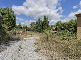 chalet independiente situado en Torre de Claramunt 64