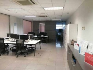 Locales y garajes en C/ de Toledo 4