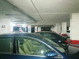 Locales y garajes en C/ de Toledo 8