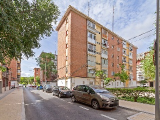Piso en C/ la Escoriaza 25
