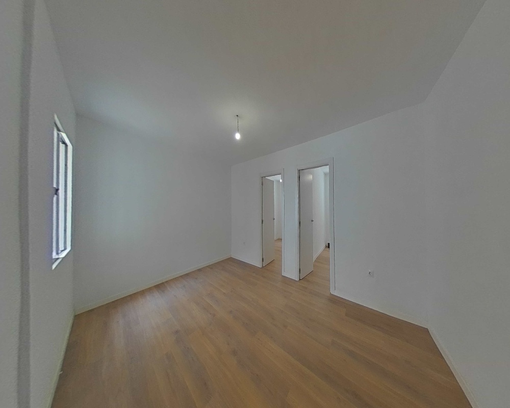 Piso en C/ Cristo de Lepanto - Madrid -