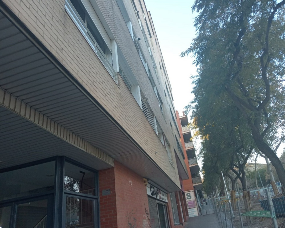 Piso con garaje y trastero en Rb França - Badalona - Barcelona