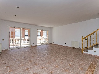 Casa adosada en C/ Font del Ferro - Rubí - Barcelona 2