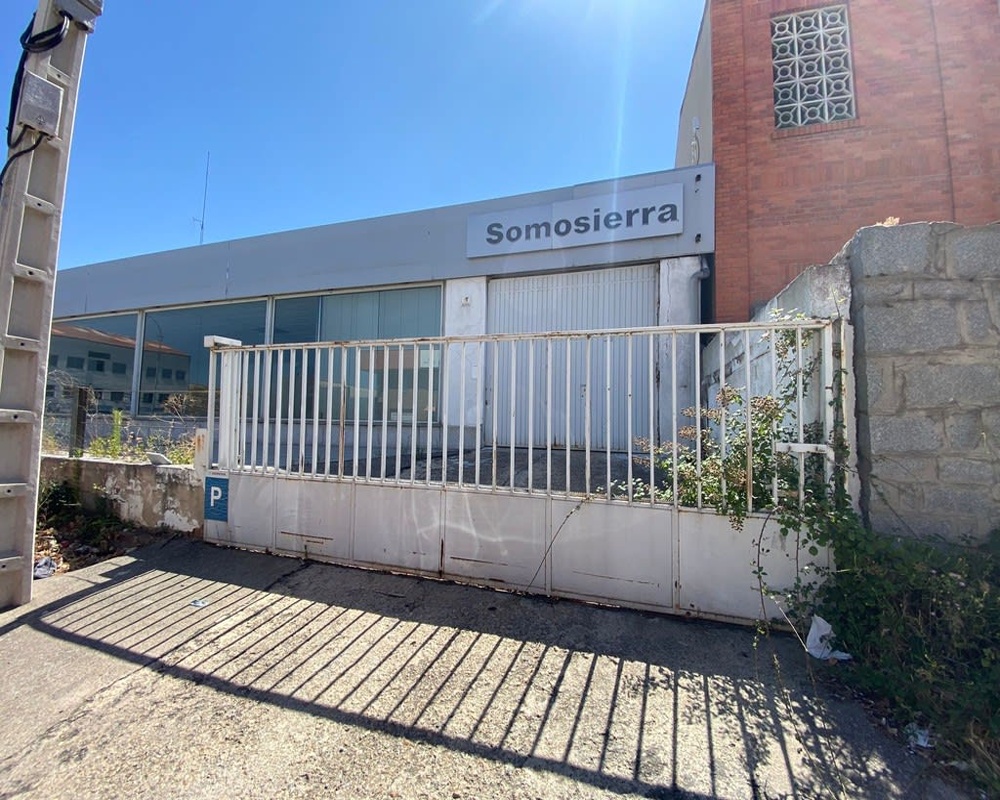 Nave industrial C/ Siete Picos, Pol. Ind. El Cerro, Segovia