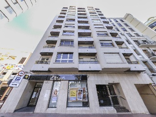 Local en venta en Alzira de 239  m²
