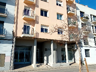 Piso en venta en Figueres de 81  m²
