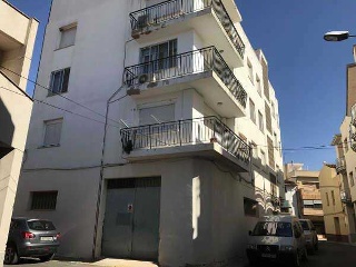 Pisos banco Sénia (La)