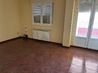 Piso en venta en Villarrobledo de 90  m²