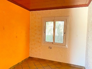 Les Corts Catalanes 3