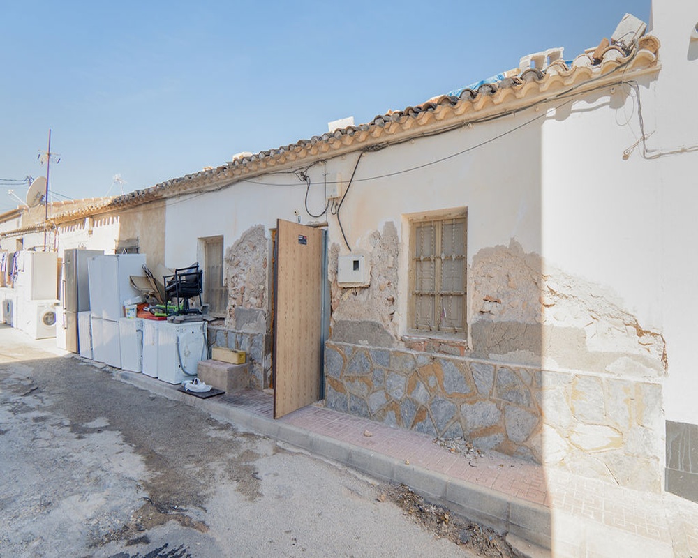 Calle Levante (Ferro)