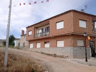 Piso en venta en Villatobas de 286  m²