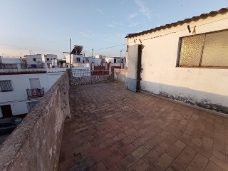 Calle Huelva 8