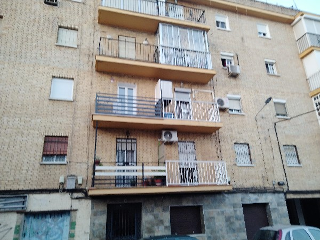 Piso en venta en Dos Hermanas de 74  m²