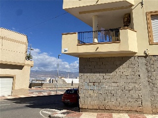 Piso en venta en Roquetas De Mar de 155  m²