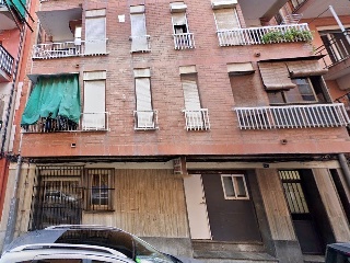 Piso en venta en Canovelles de 69  m²