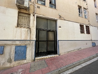 Piso en venta en Almería de 58  m²