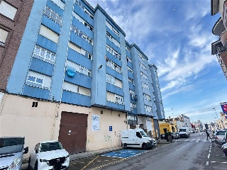 Piso en venta en Santoña de 75  m²