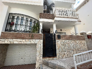 Hoya Malaga 3