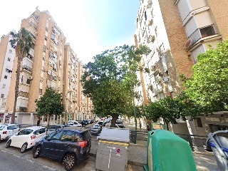 Piso en venta en Sevilla de 66  m²