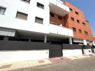 Piso en venta en Rincón De La Victoria de 92  m²