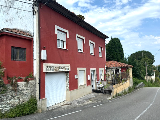 Otros en venta en Cudillero de 210  m²