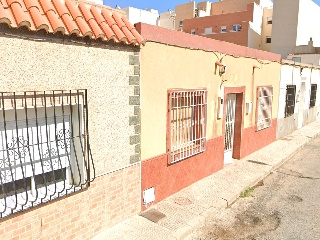 Pisos banco Almería