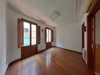 Piso en venta en Barcelona de 115  m²