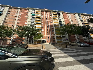 Piso en venta en Cornellà De Llobregat de 52  m²