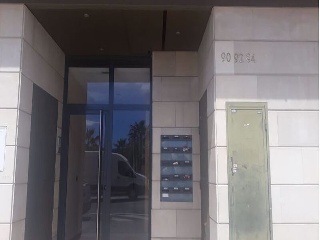 Pisos banco Santa Margarida i els Monjos