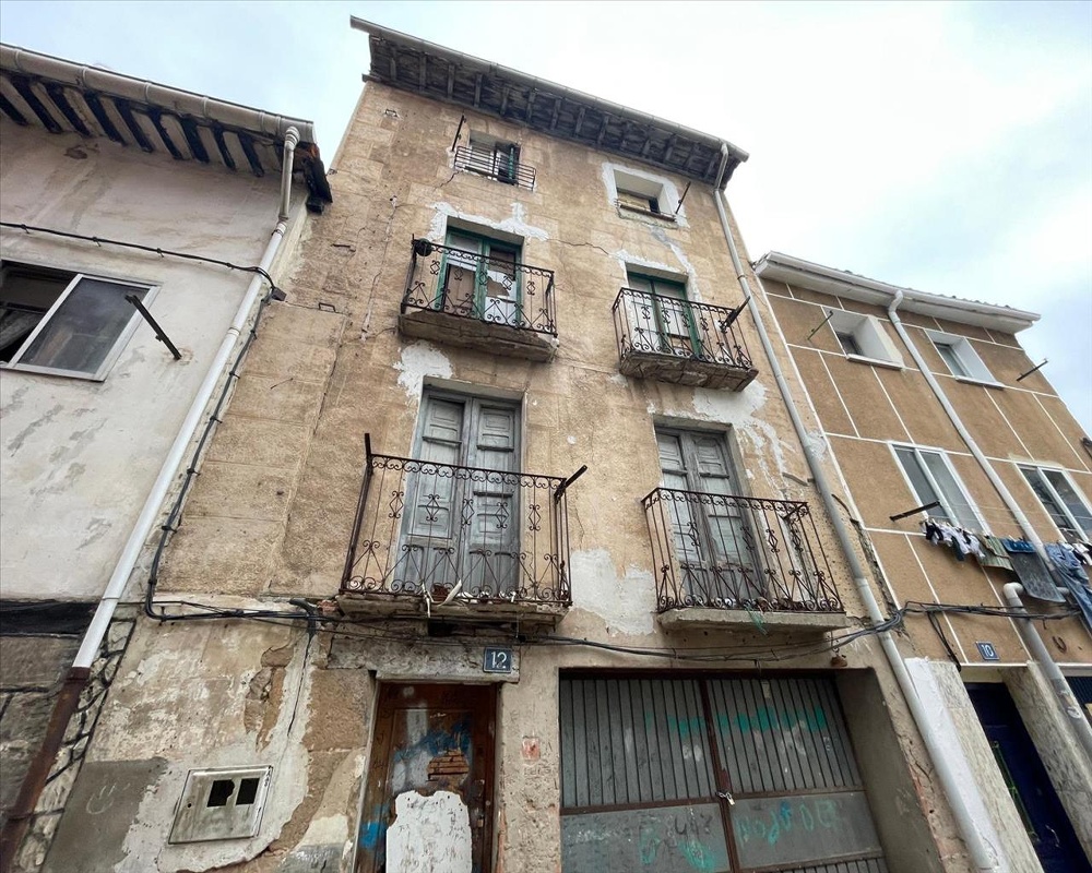 De Los Baños