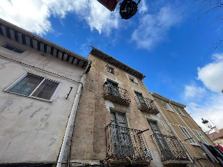 De Los Baños 8